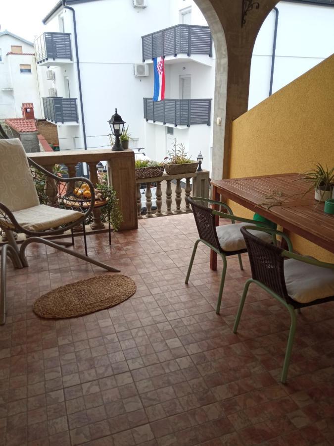 Apartments Tomic Vodice Kültér fotó