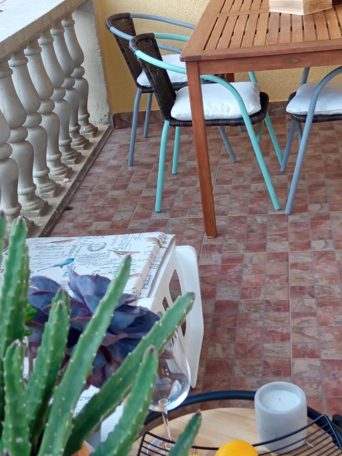 Apartments Tomic Vodice Kültér fotó